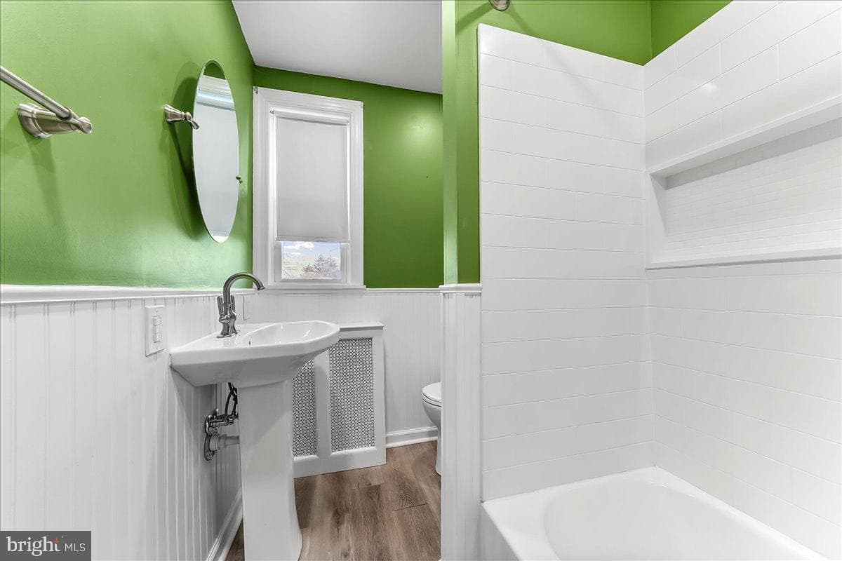 217 Blunston Avenue photo 23