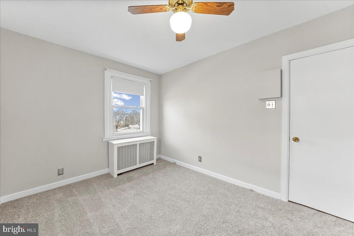 217 Blunston Avenue photo 28