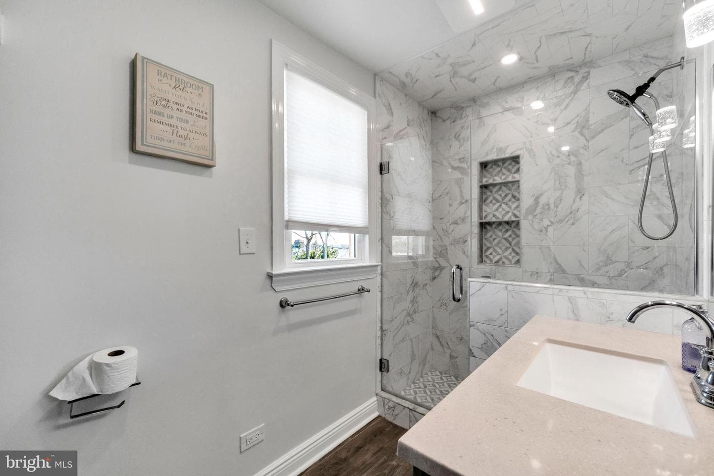 15 Kenmore Road photo 27