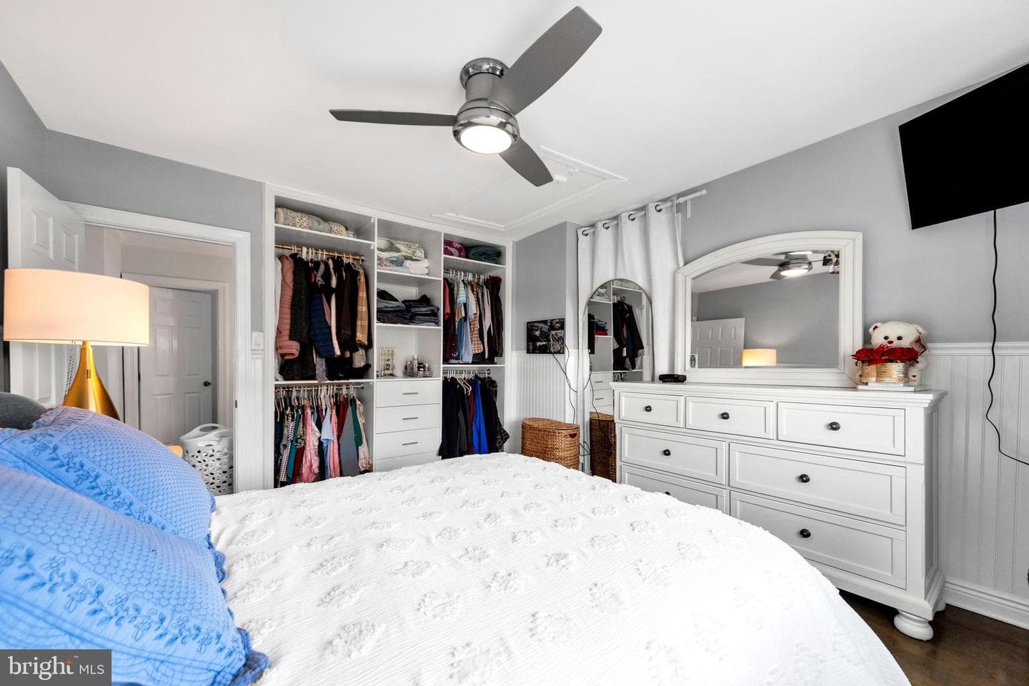 15 Kenmore Road photo 32
