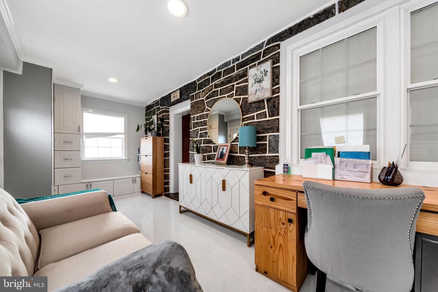 15 Kenmore Road photo 4