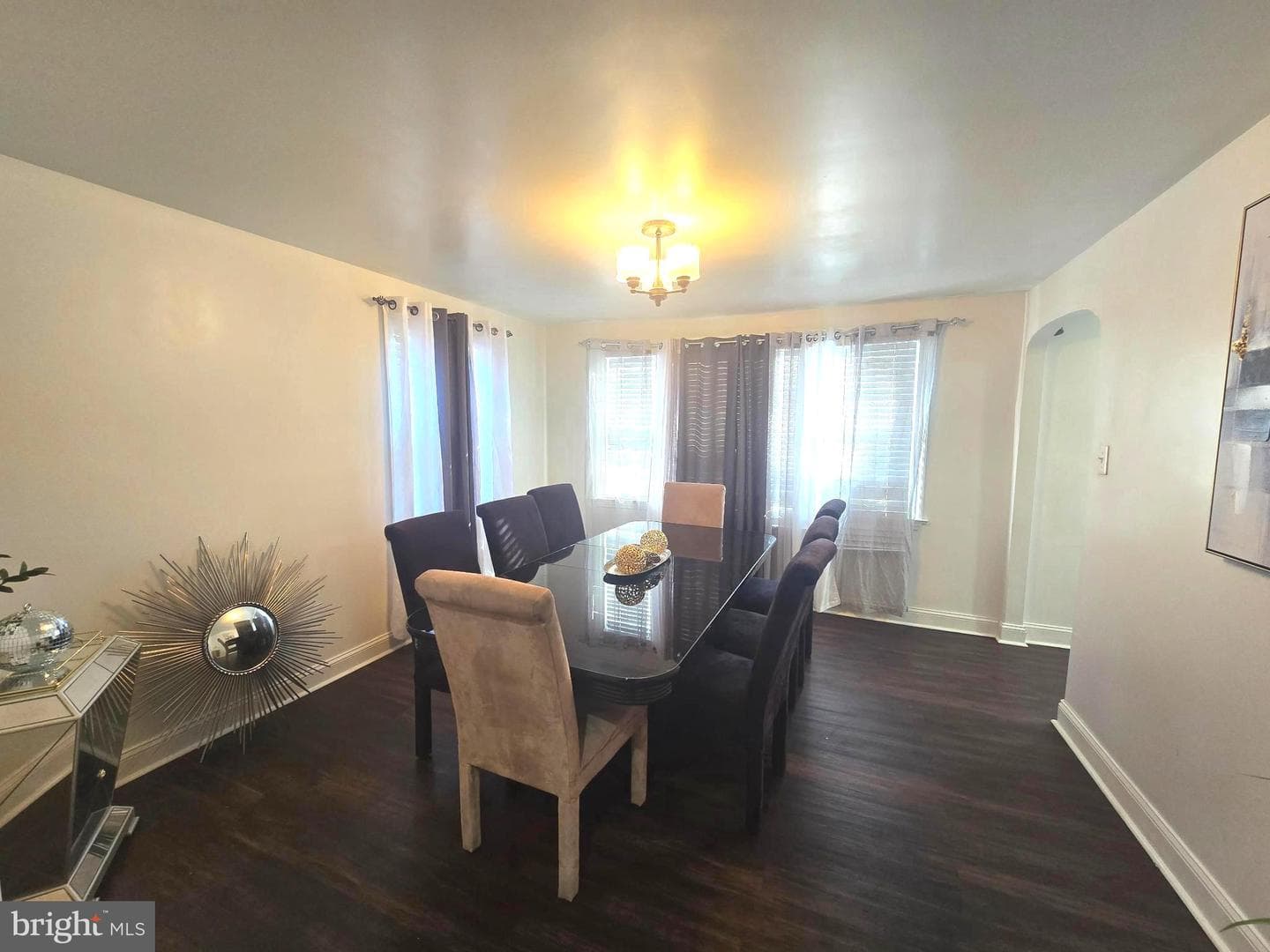 1303 Manor Road photo 5