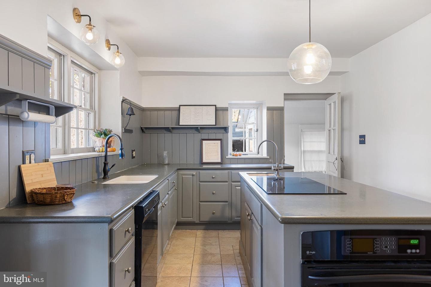 547 Concord Road photo 30