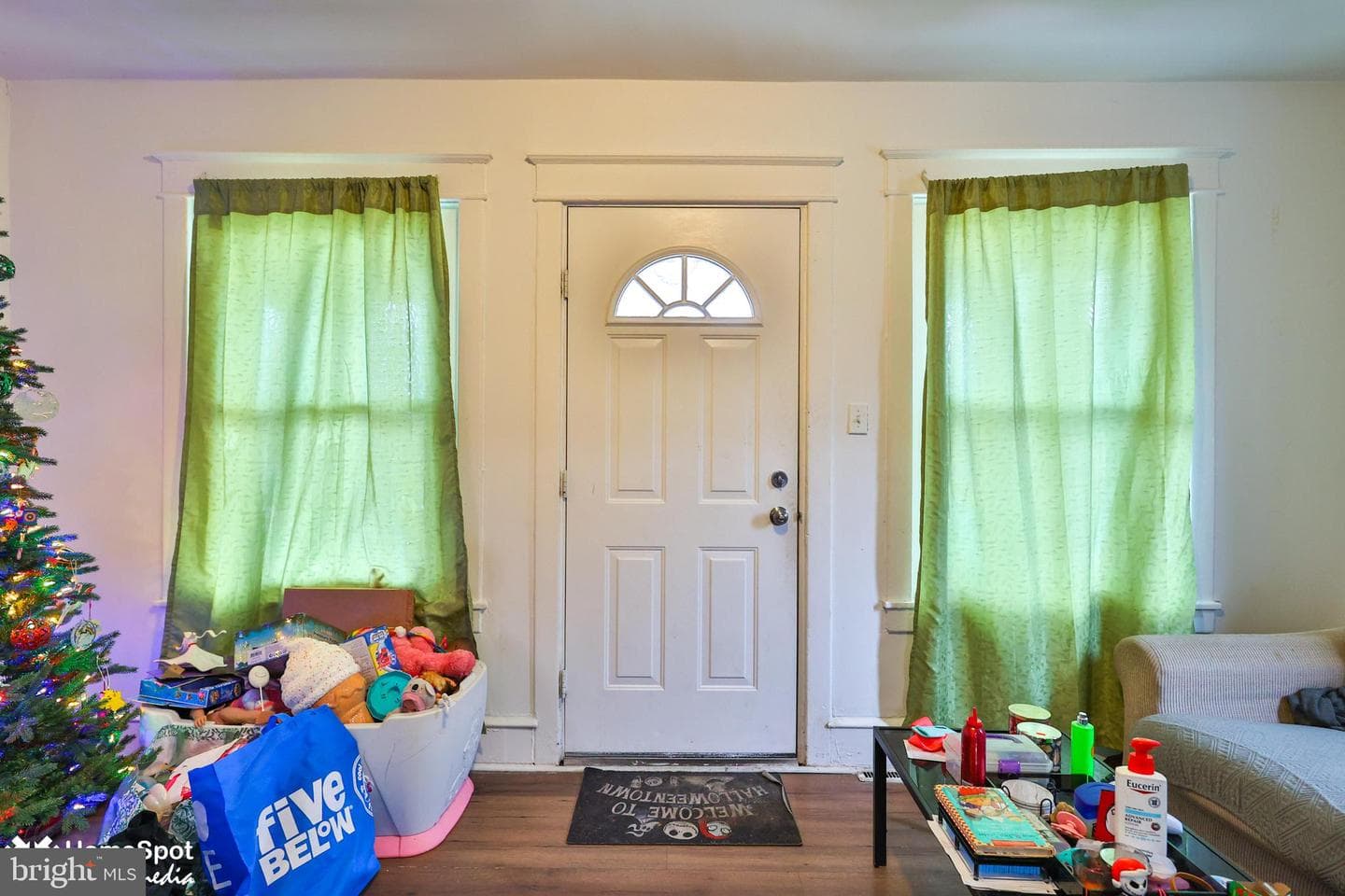 937 Mcdowell Avenue photo 8