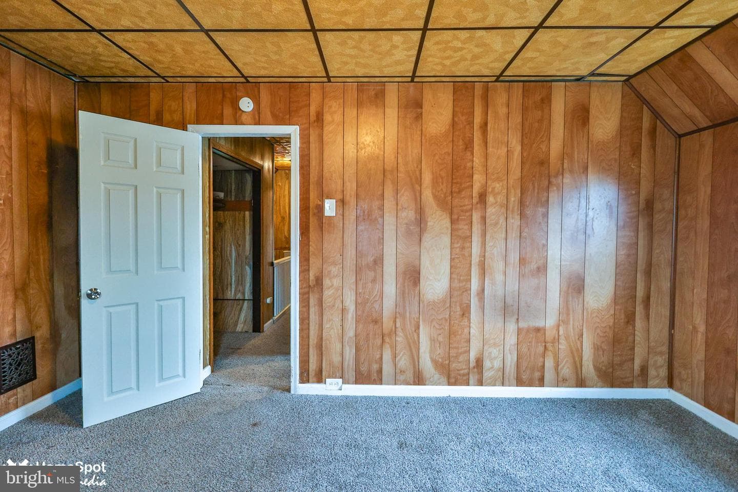 1125 Morton Avenue photo 29
