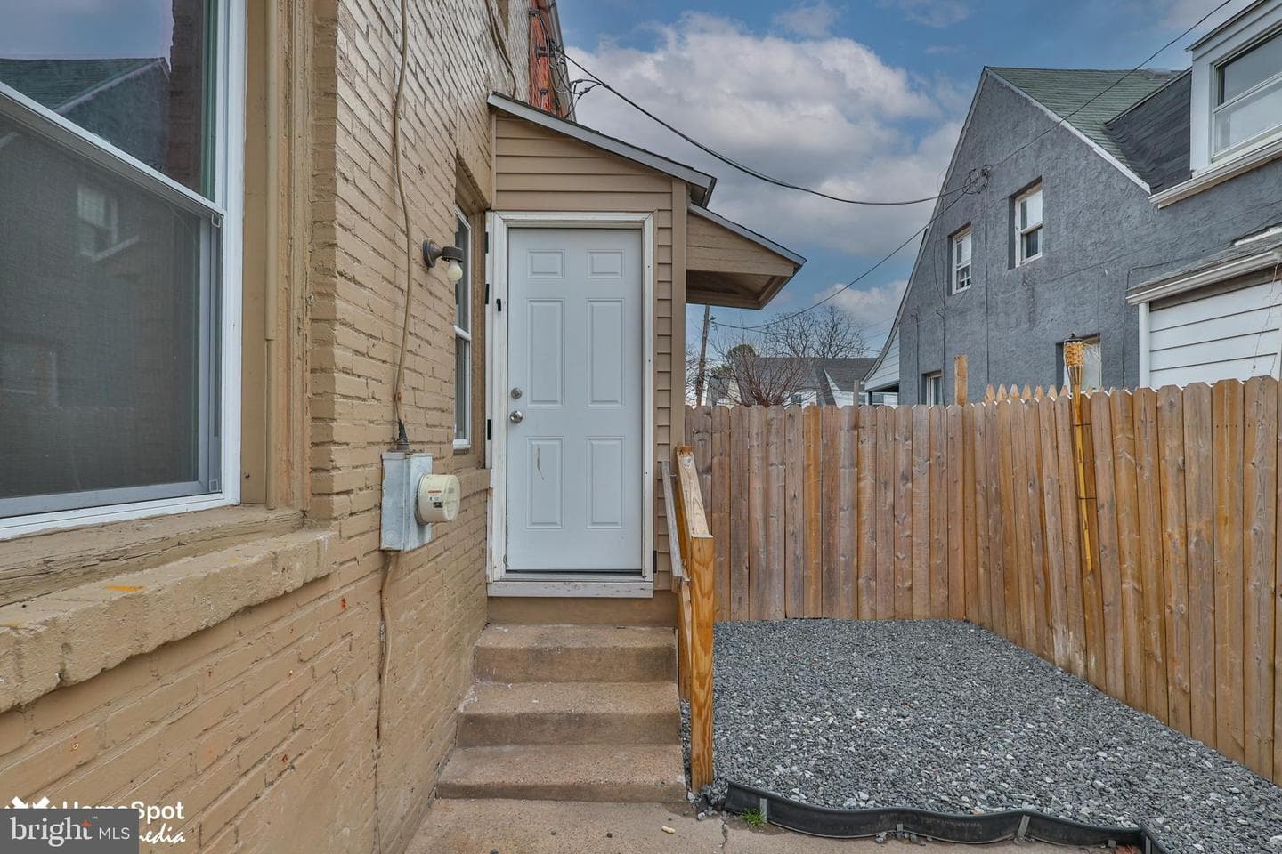1125 Morton Avenue photo 49