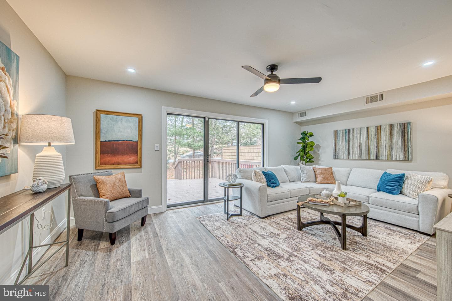 261 Bishop Drive photo 10