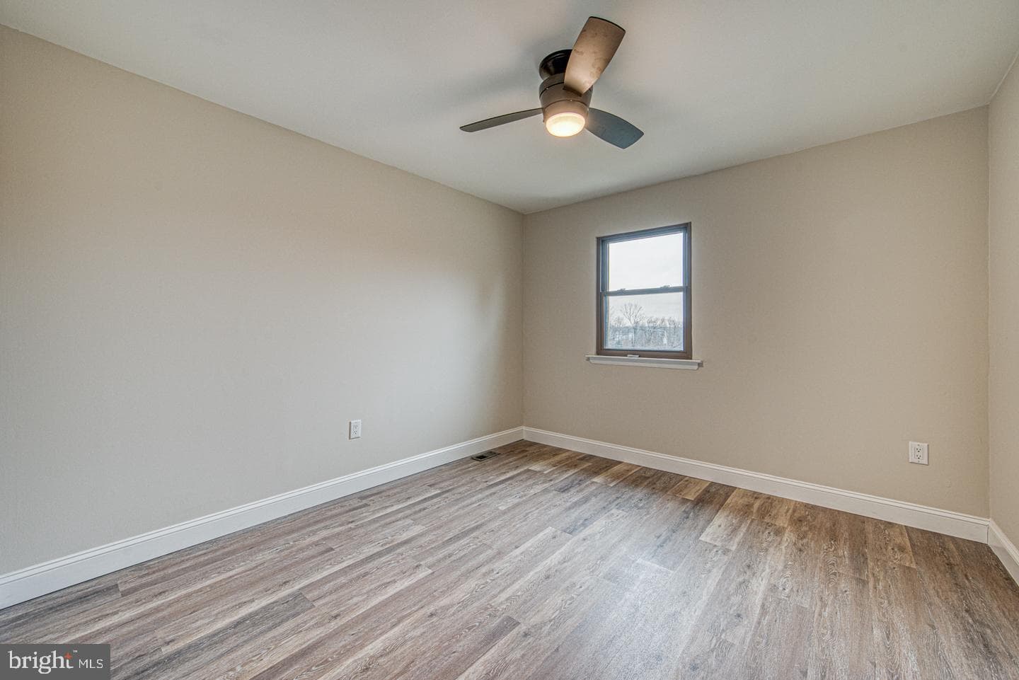 261 Bishop Drive photo 20