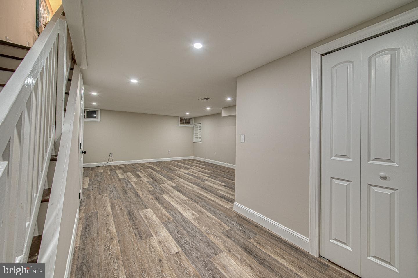 261 Bishop Drive photo 27