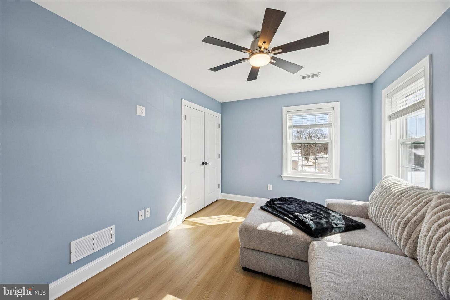 1002 11th Avenue photo 27
