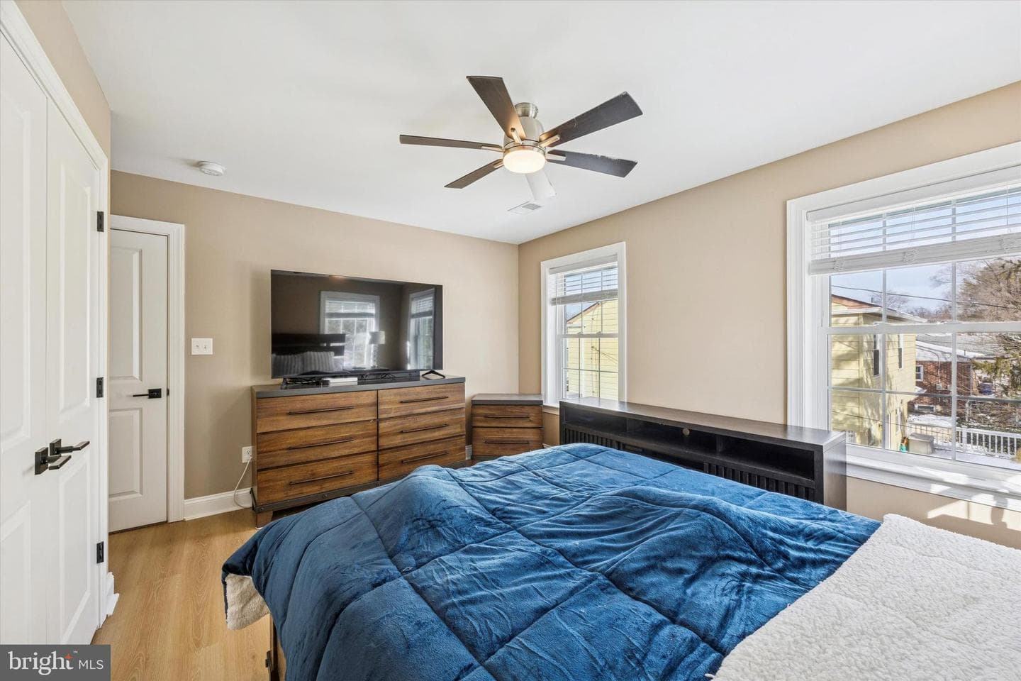 1002 11th Avenue photo 31