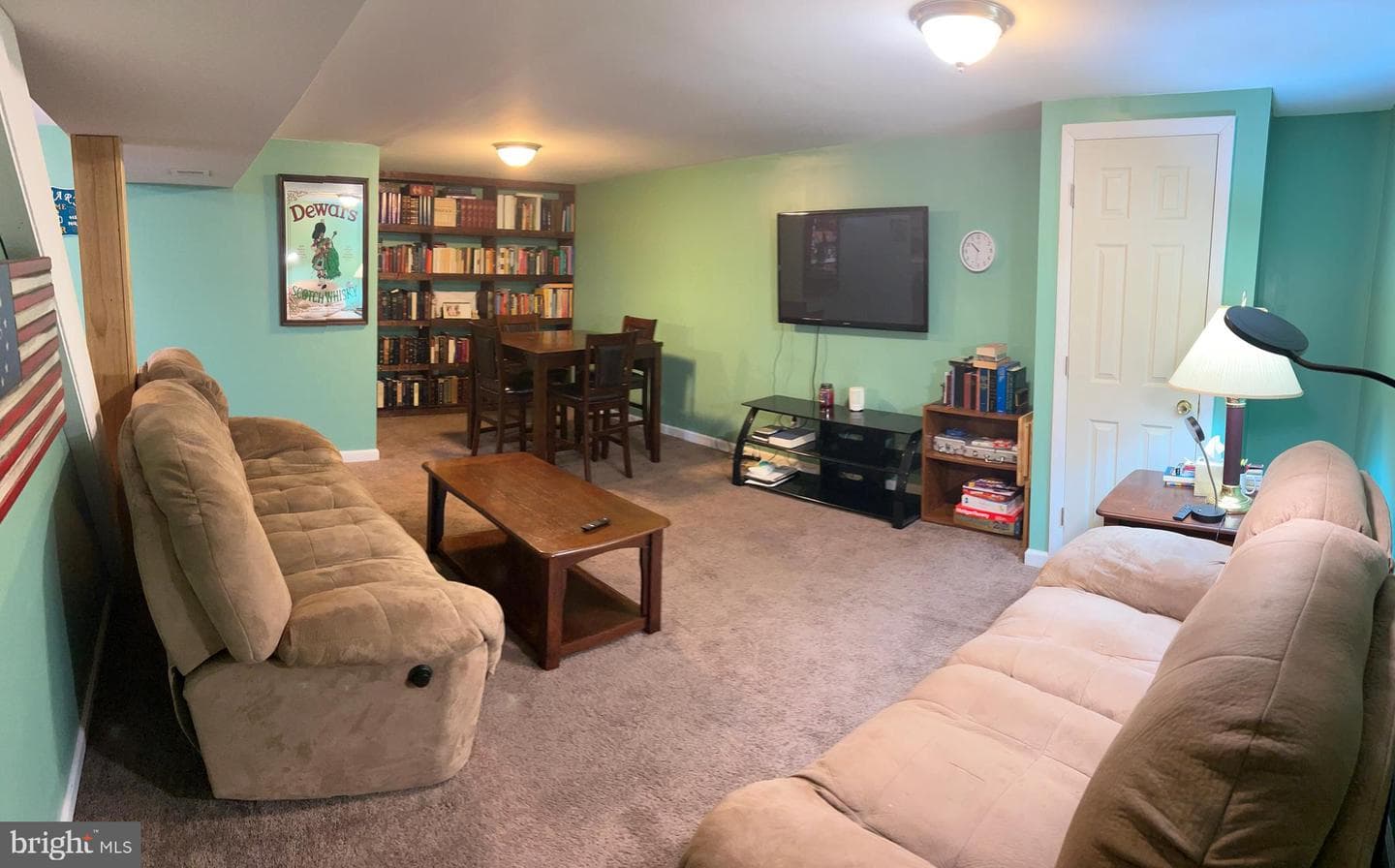 2112 N Lee Lane photo 12