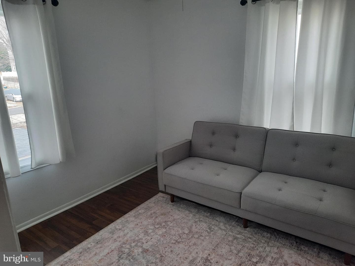 551 Delaware Avenue photo 11