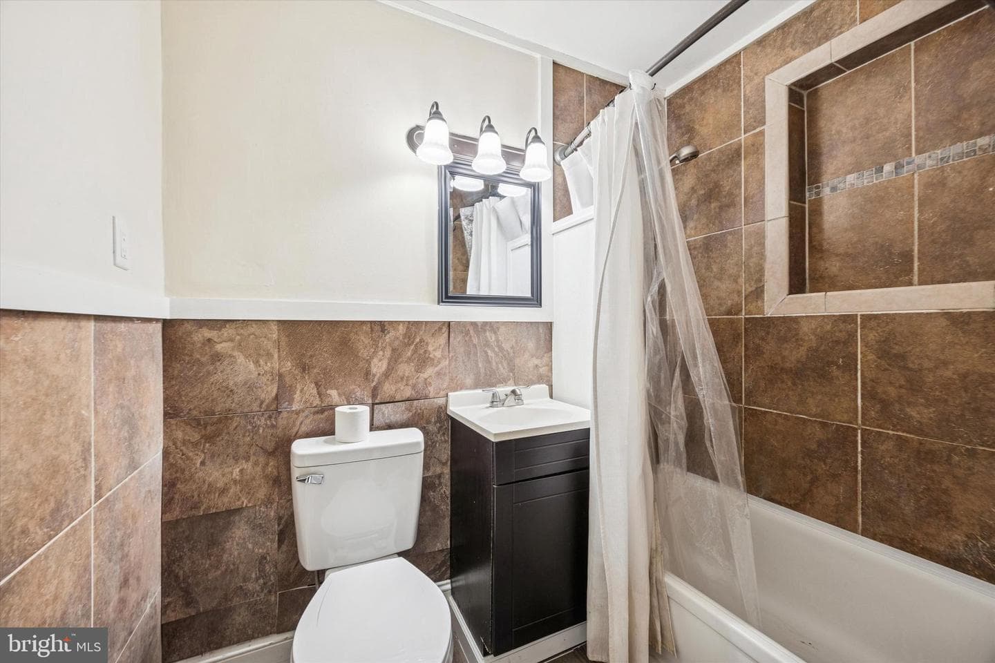 403 Denver Court photo 11