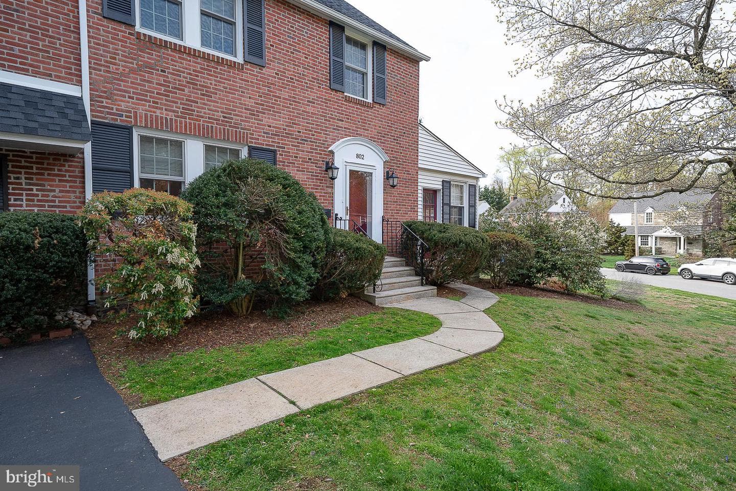 802 Pleasant Hill Road photo 2