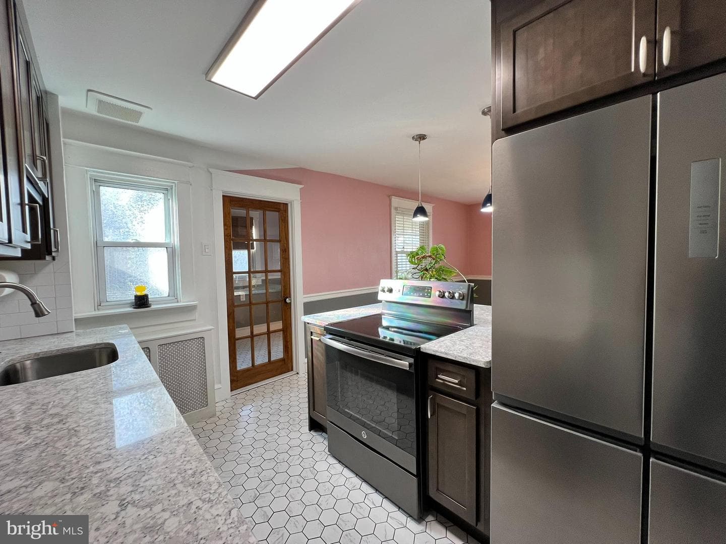 26 Ardmore Avenue photo 11