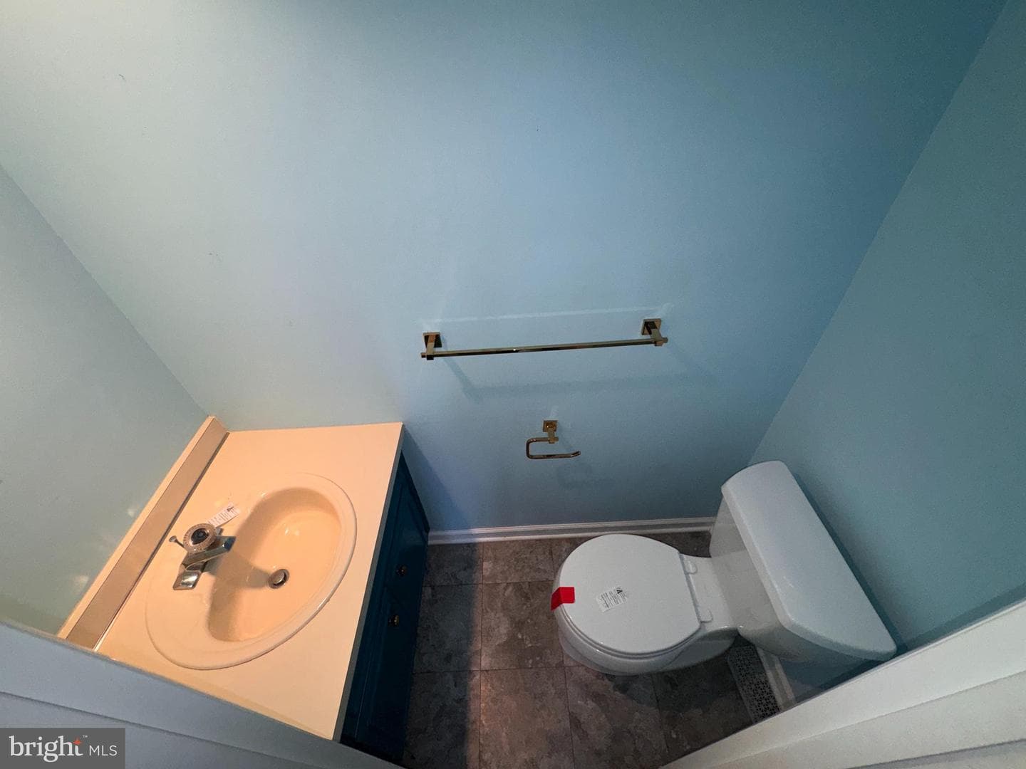 215 E Chelsea Circle photo 8