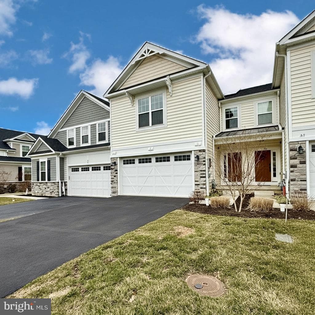 48 Hunters Lane photo 1