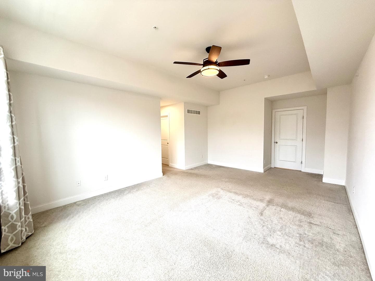 48 Hunters Lane photo 29