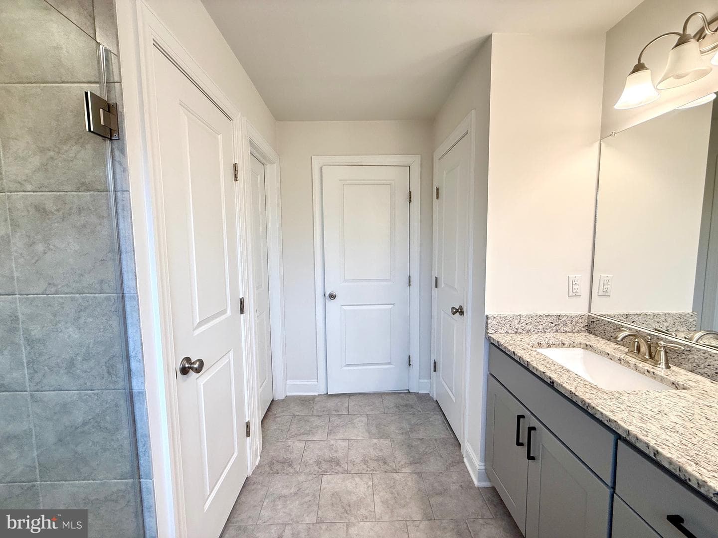 48 Hunters Lane photo 35