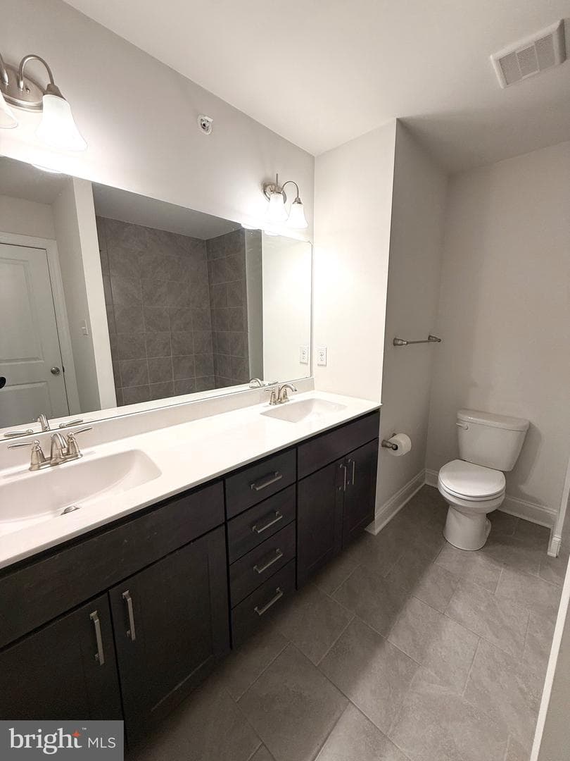 48 Hunters Lane photo 40