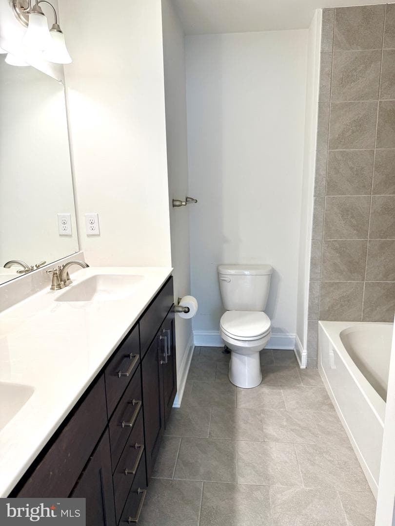 48 Hunters Lane photo 41