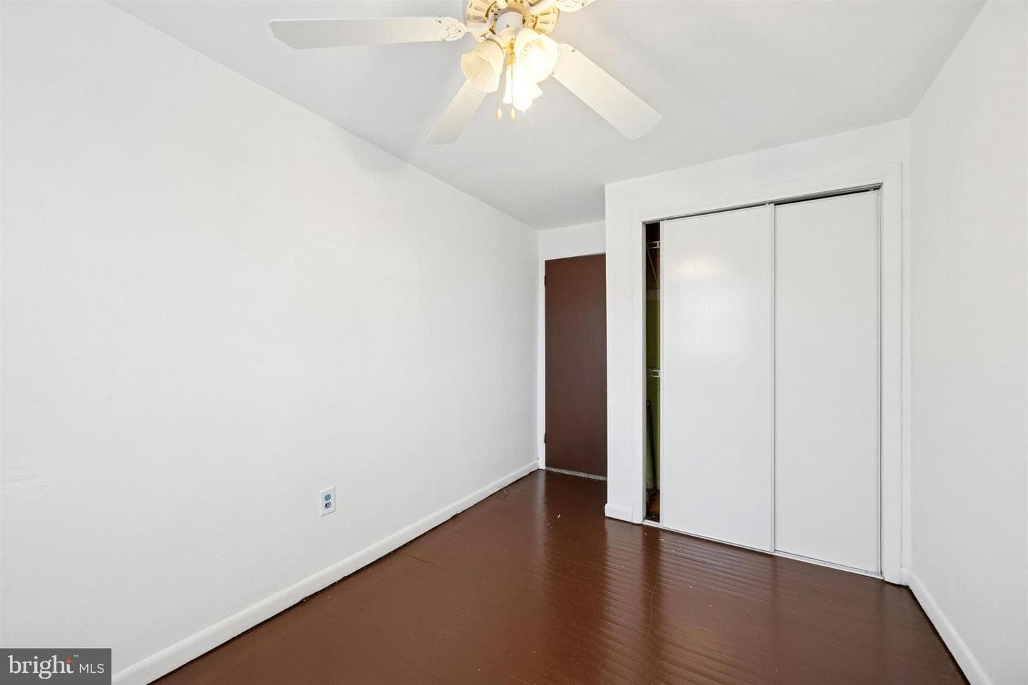 222 Collingdale Avenue photo 25