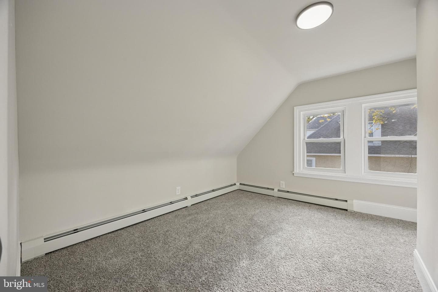 405 N Swarthmore Avenue photo 25