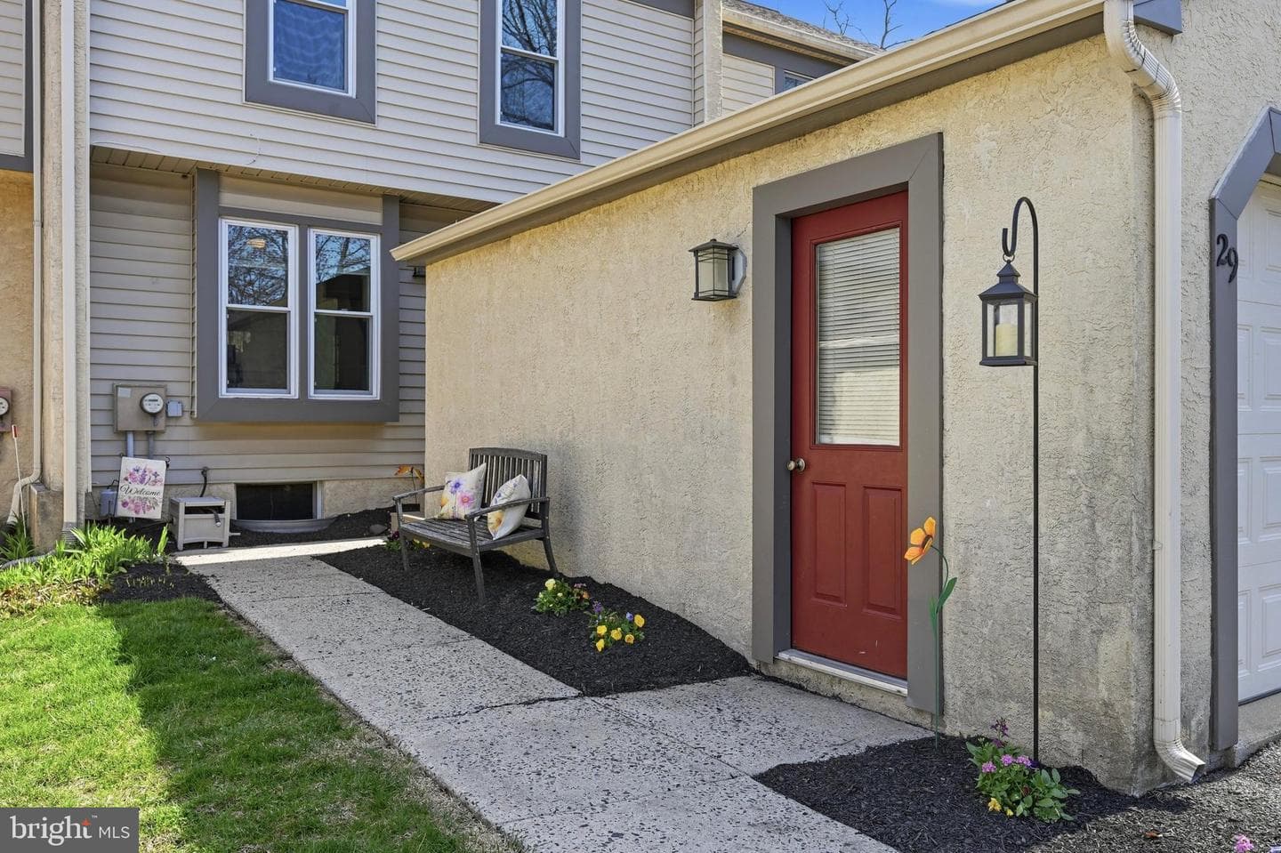 29 Cabot Court photo 2