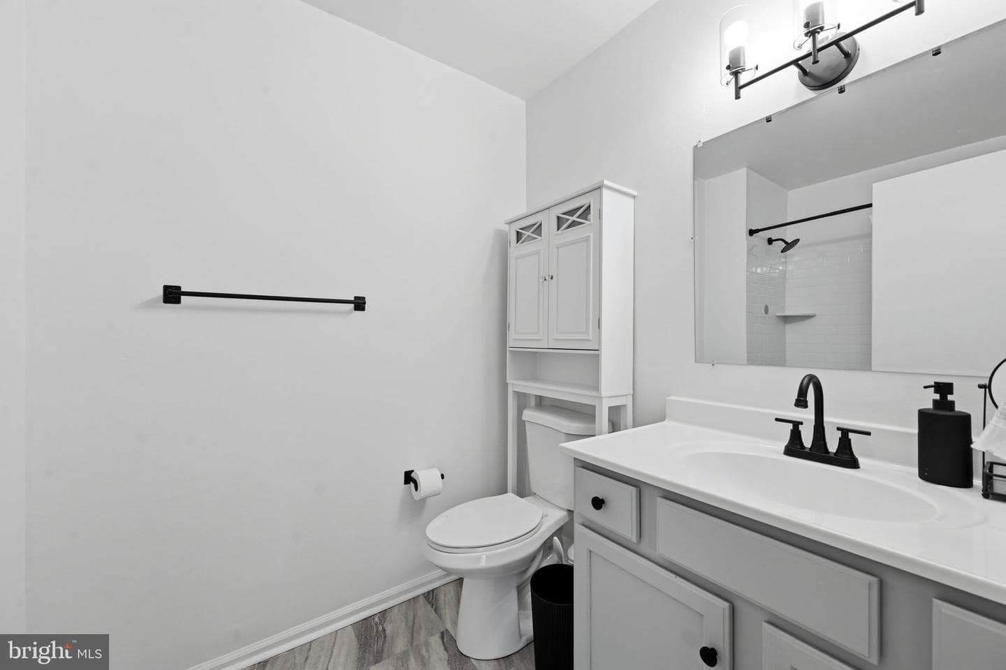 29 Cabot Court photo 33