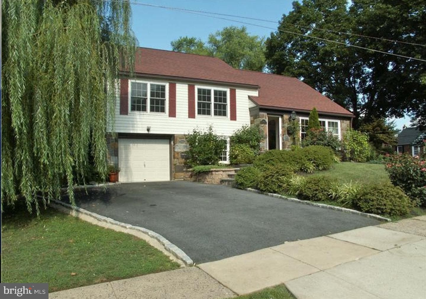 2100 Haverford Road photo 31