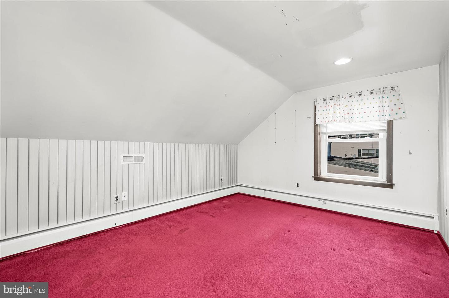 303 Perry Street photo 23
