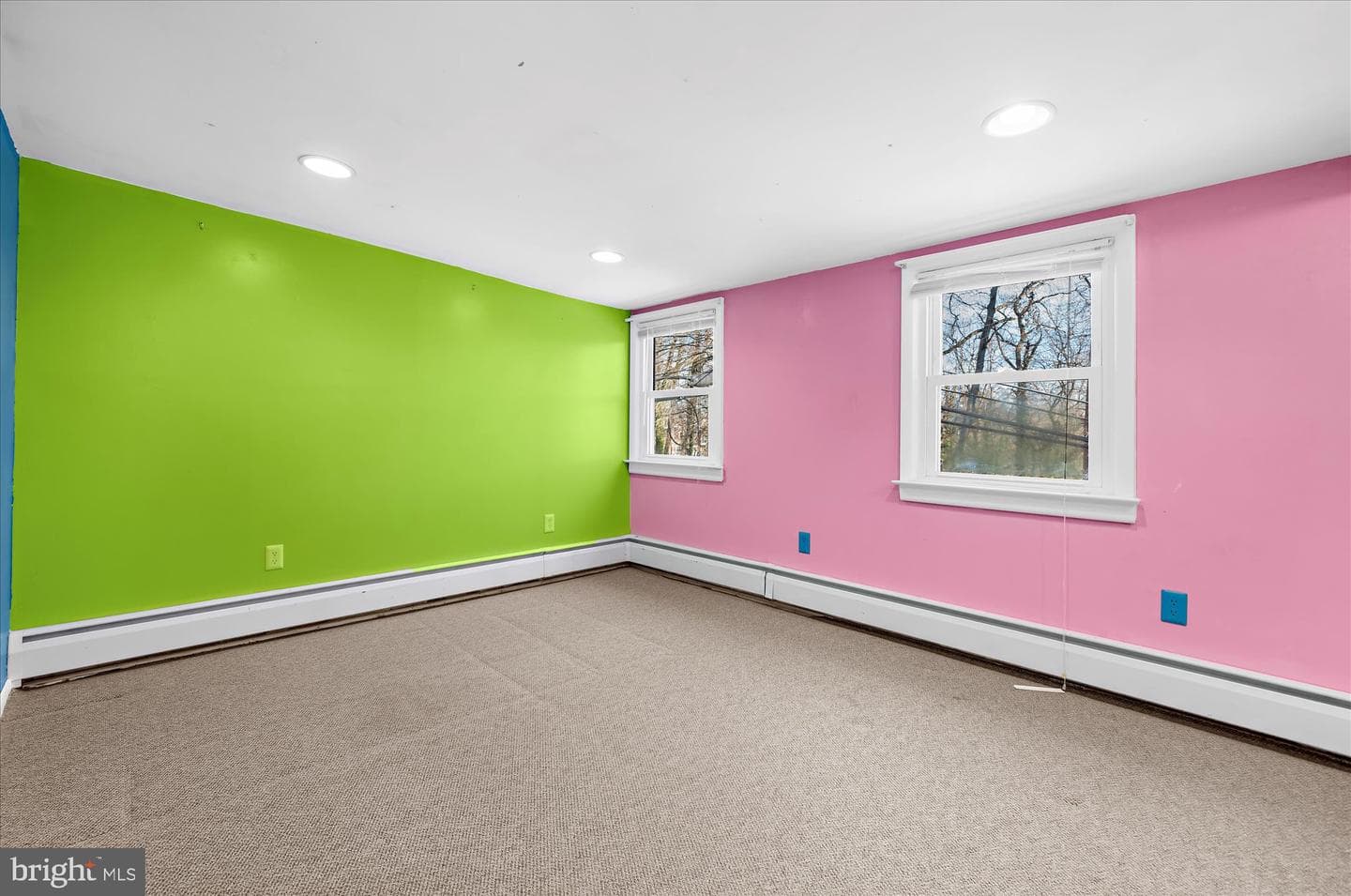 303 Perry Street photo 25