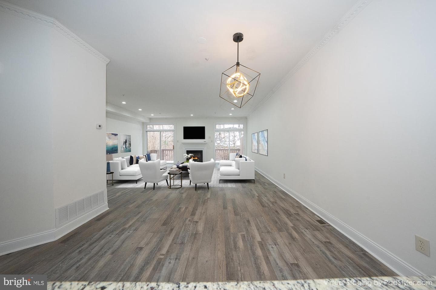 514 Waters Edge photo 11