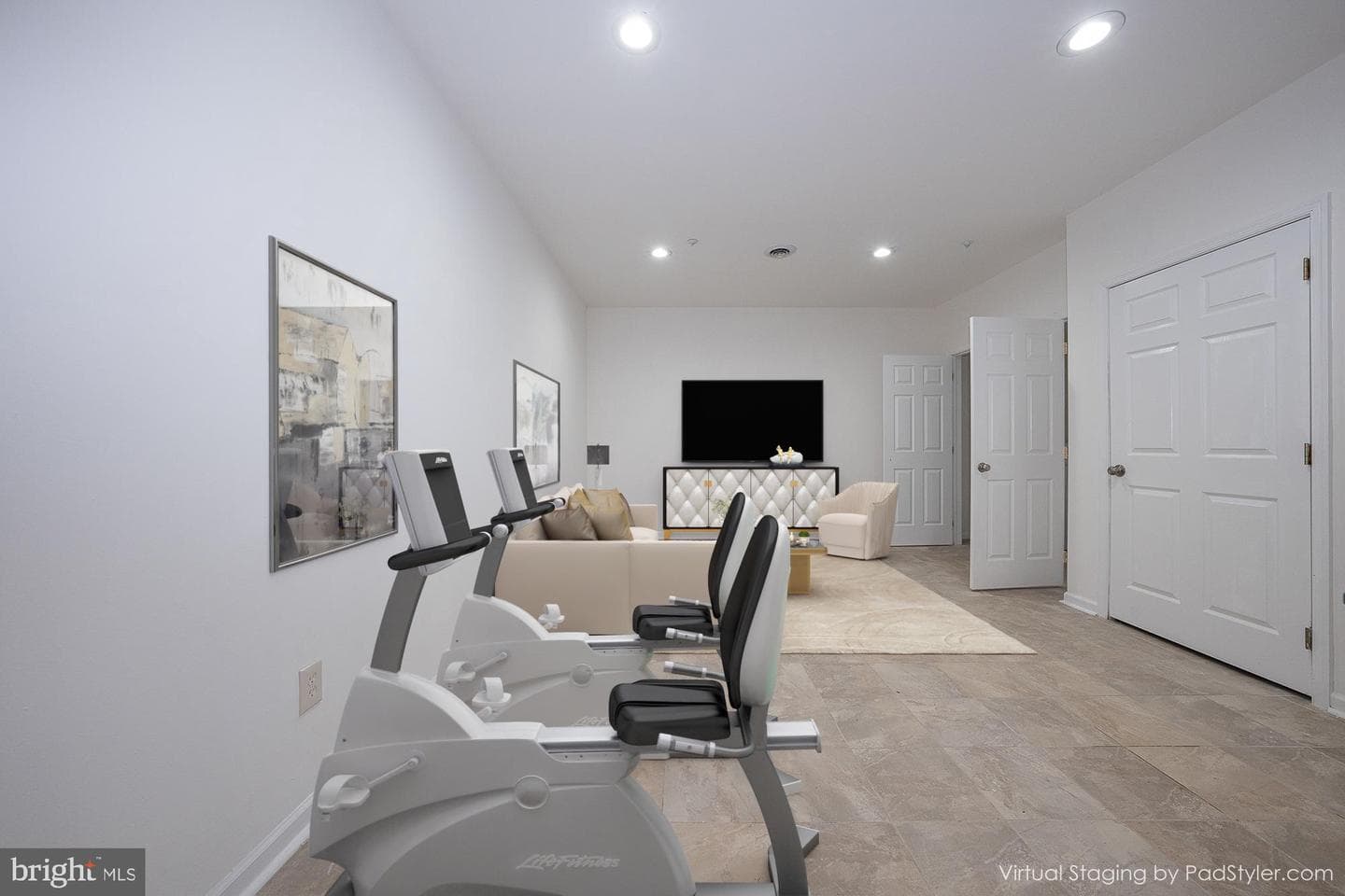 514 Waters Edge photo 26