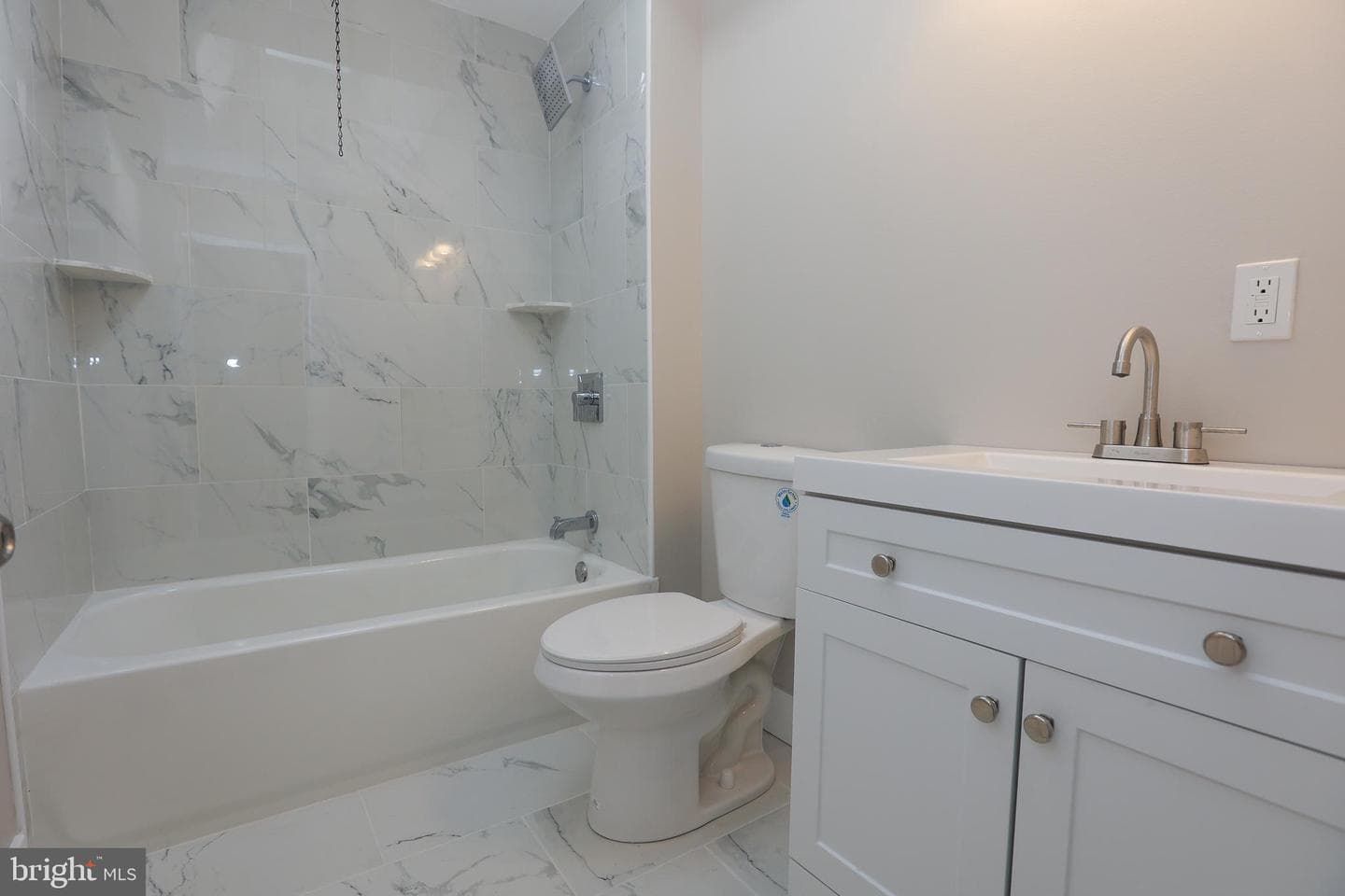 225 Wright Avenue photo 17