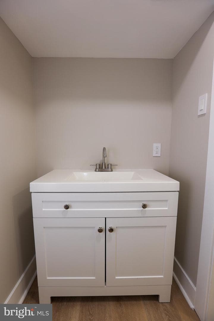 225 Wright Avenue photo 23