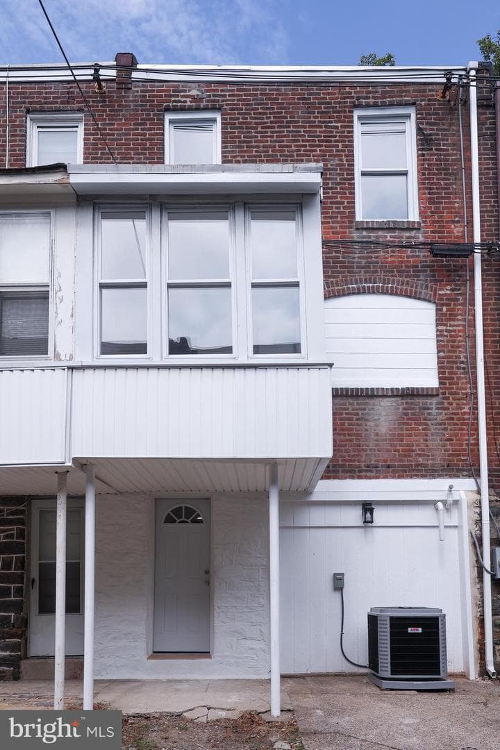 225 Wright Avenue photo 25