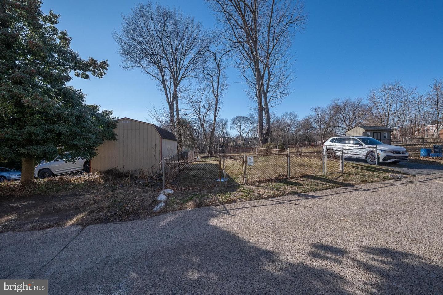 614 Crescent Drive photo 30