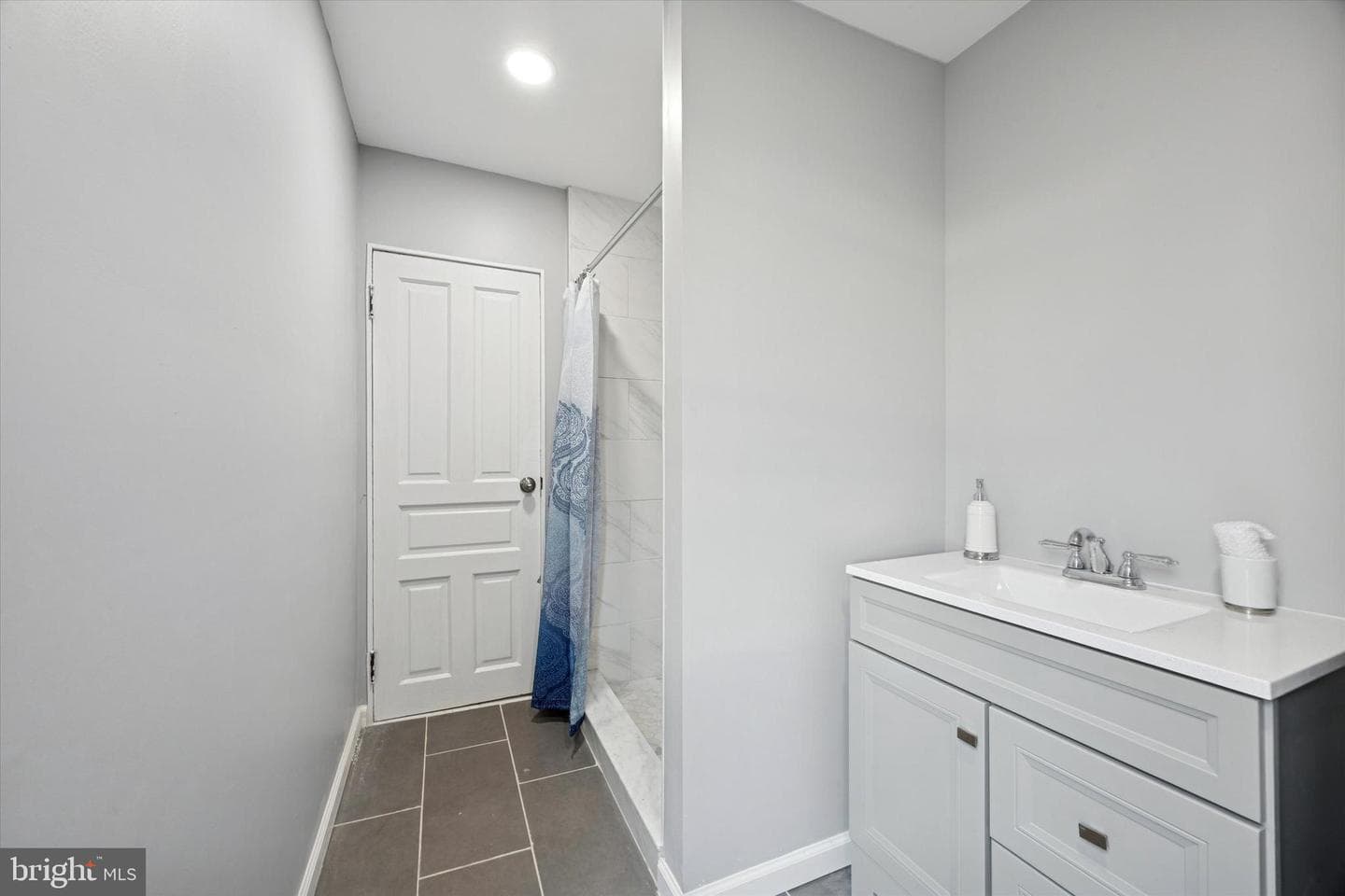 105 Nyack Avenue photo 20