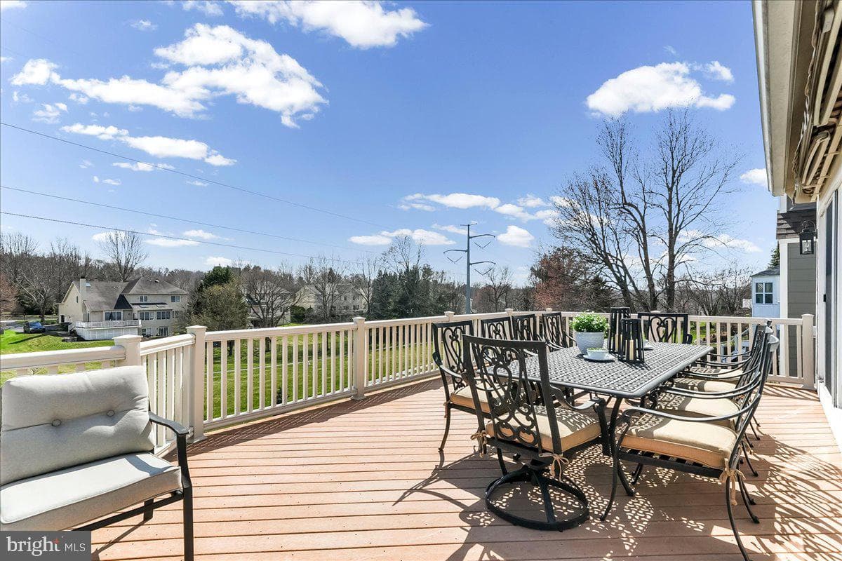 17 Thomas Speakman Drive photo 48
