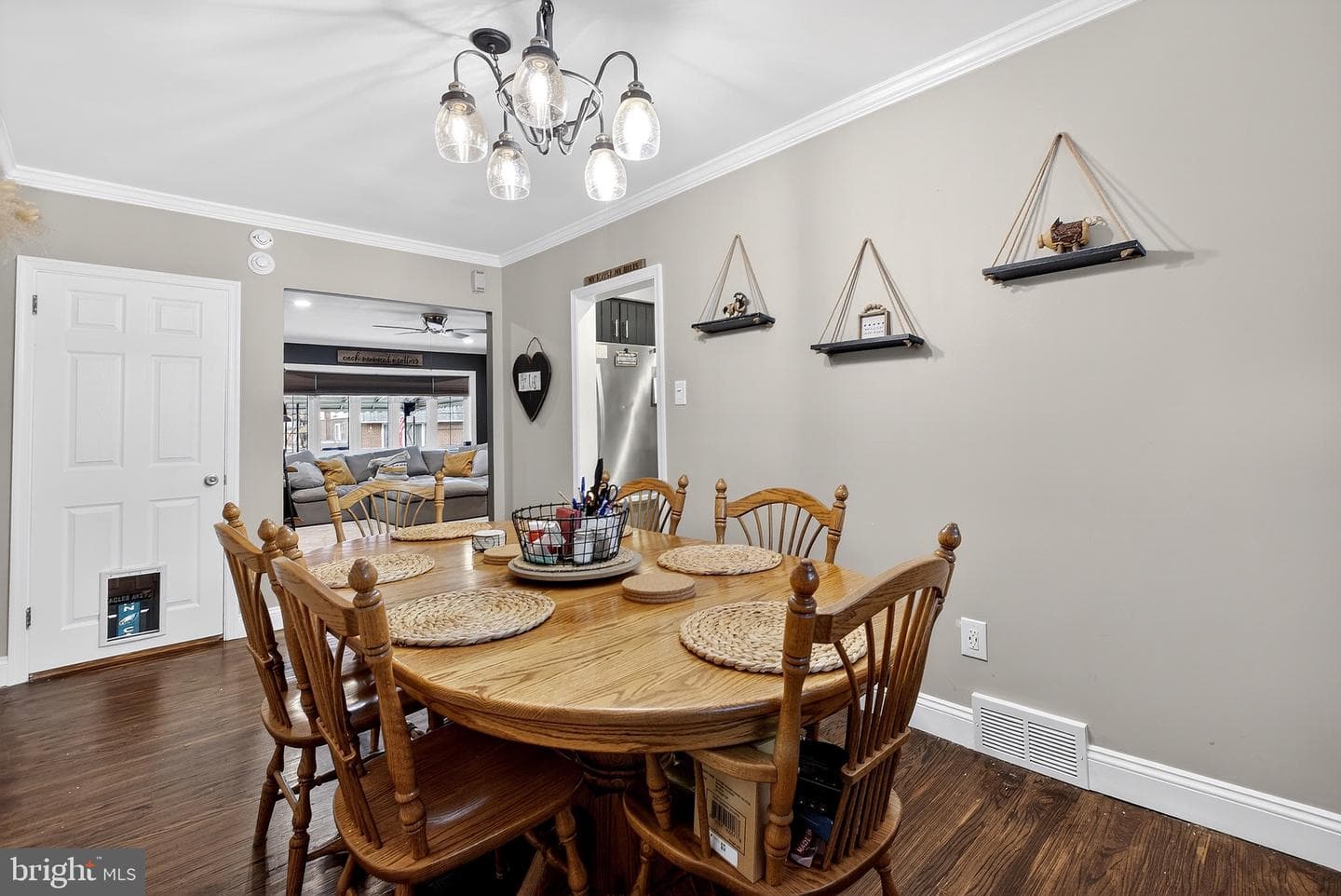 210 Beechwood Road photo 11