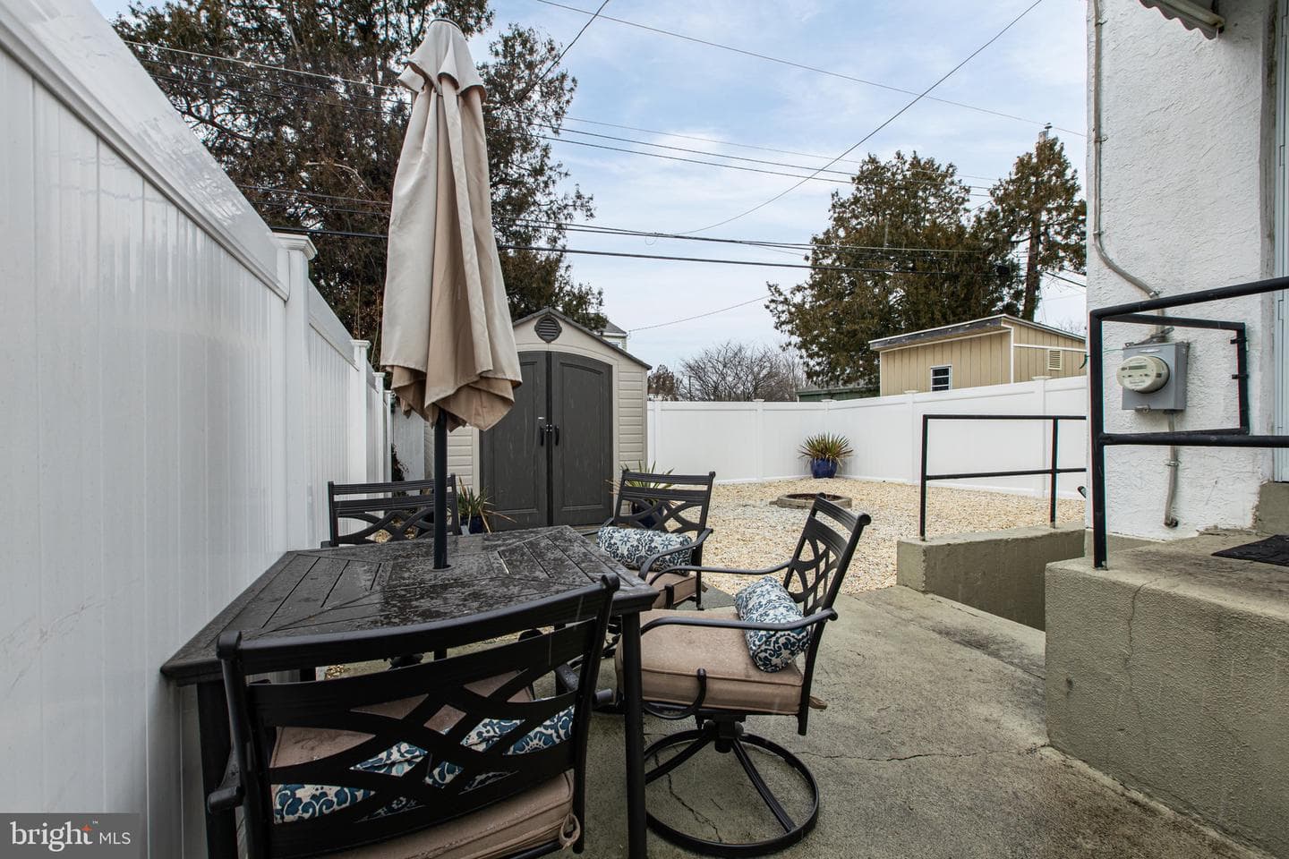 210 Beechwood Road photo 33