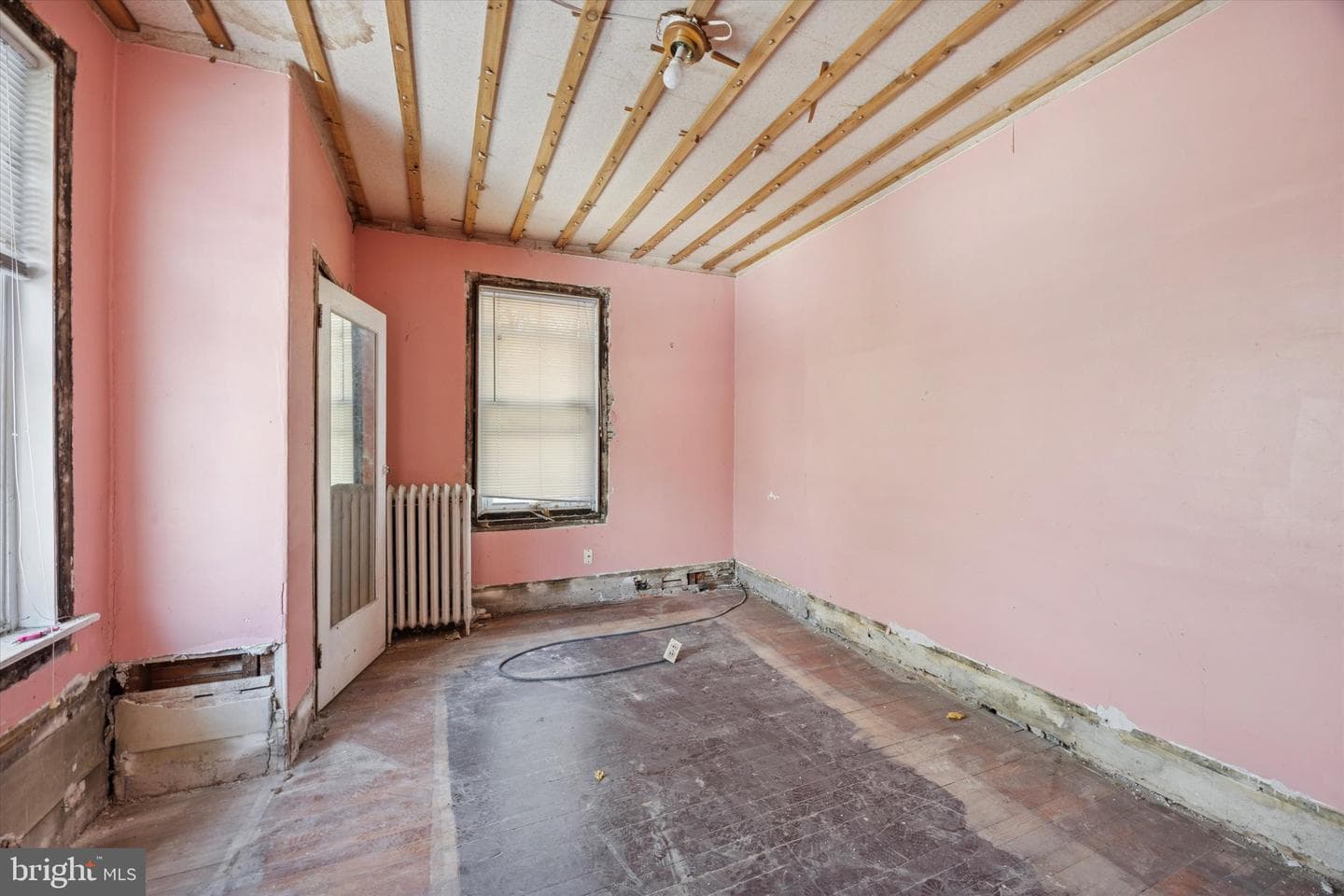 314 S 6th Street photo 6