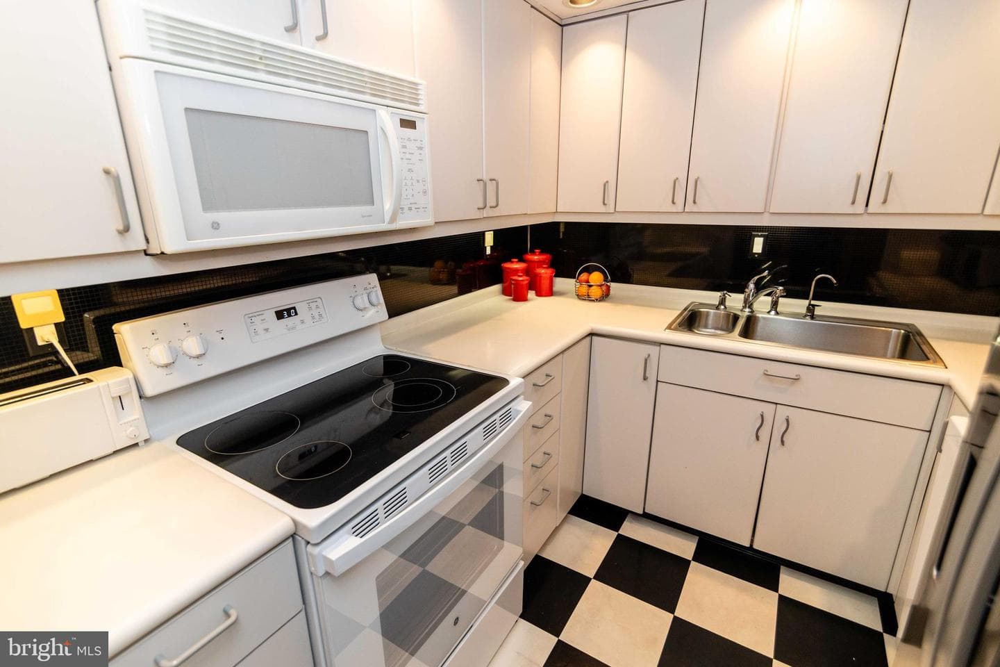 510 N Lemon Street #c-14 photo 12