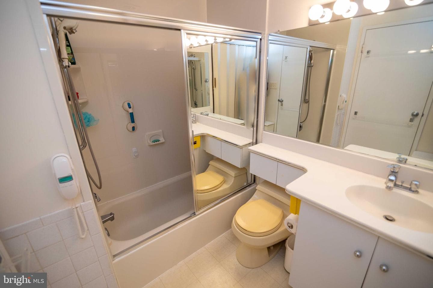 510 N Lemon Street #c-14 photo 31