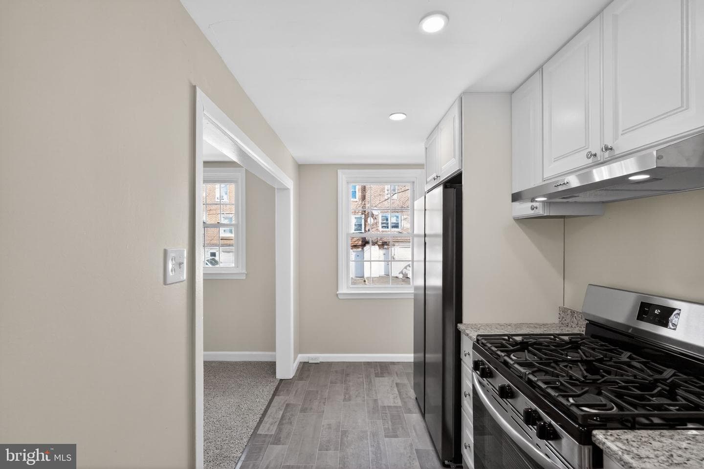 1339 Park Lane photo 9