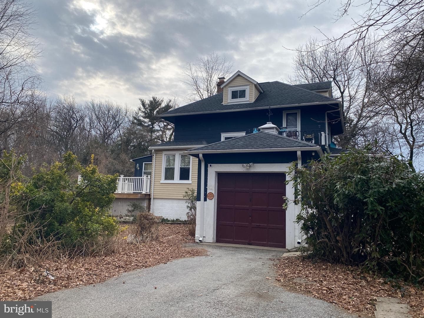306 W Magnolia Avenue photo 4