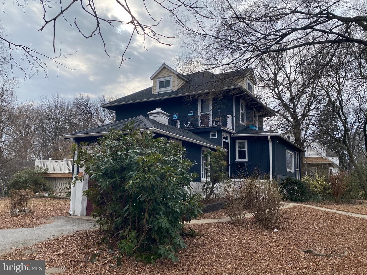 306 W Magnolia Avenue photo 5