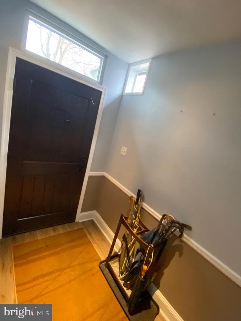 306 W Magnolia Avenue photo 6